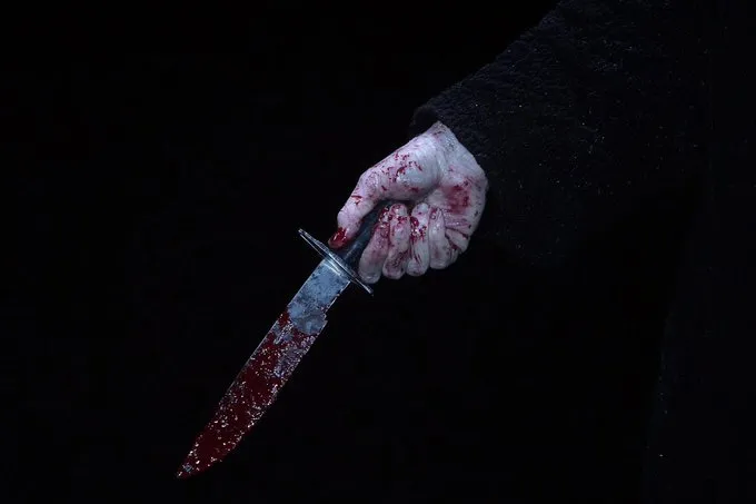 Ethereal Moonlit Silhouette - Пример 4