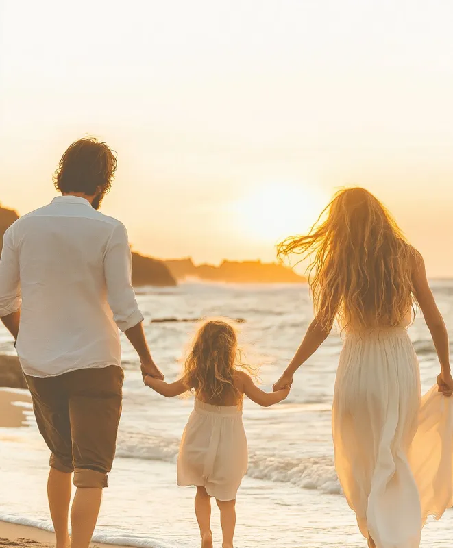 Serene Sunset Family Silhouette - Пример 2