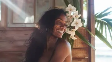 Natural Intimacy and Warmth - Пример 1